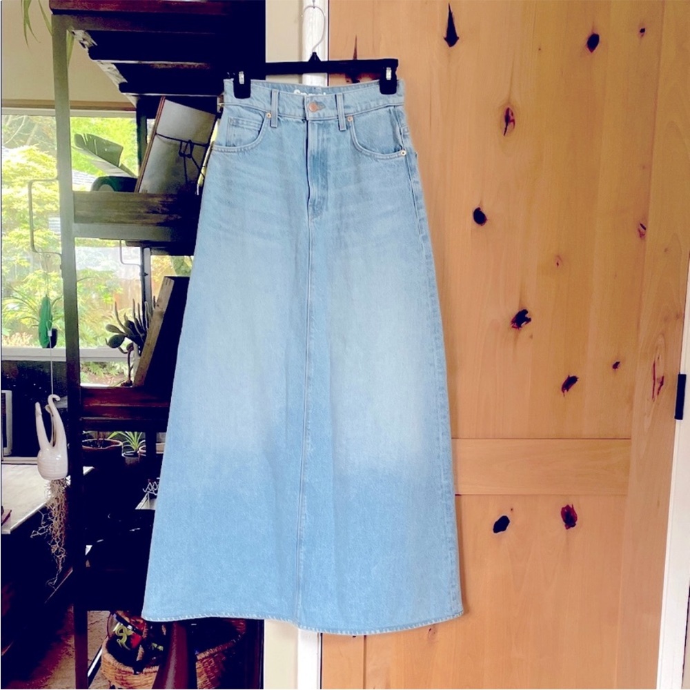 NWOT MOTHER Snacks Denim long skirt